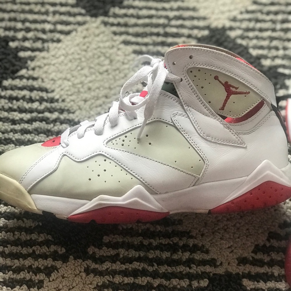 Air Jordan 7 Retro BG Hare Athletic Sneakers - Picture 5 of 7